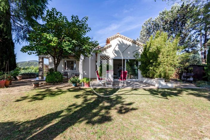 Image No.15-4 Bed House for sale