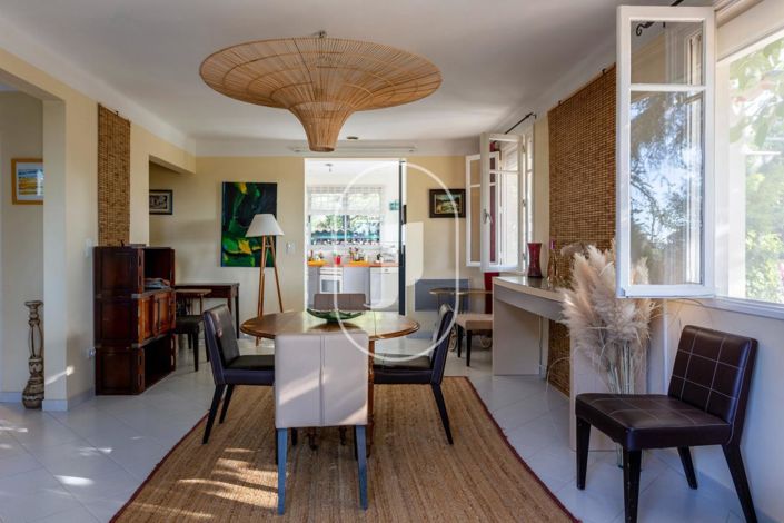 Image No.4-4 Bed House for sale