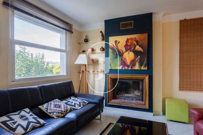 Image No.7-4 Bed House for sale