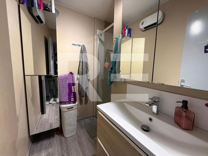 Image No.4-Appartement de 2 chambres à vendre à Nîmes