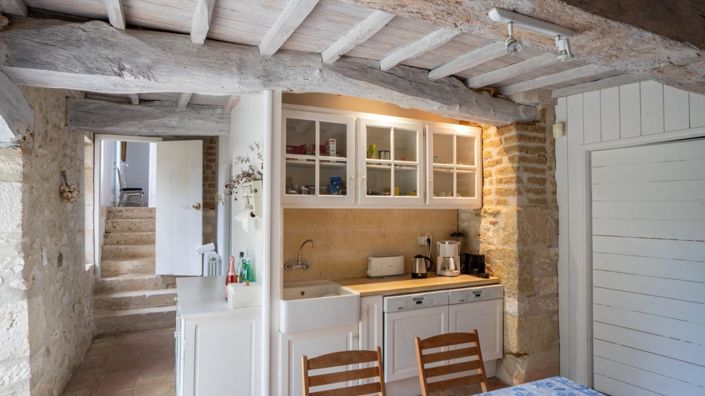 Image No.11-4 Bed Property for sale