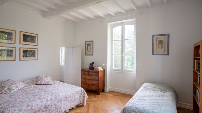 Image No.18-4 Bed Property for sale