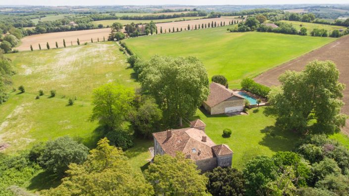 Image No.3-4 Bed Property for sale