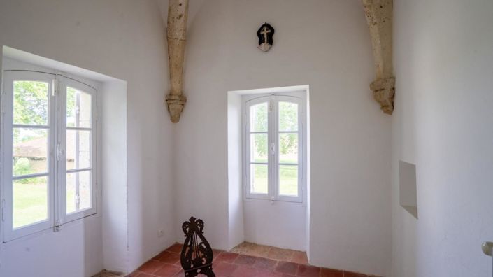 Image No.7-4 Bed Property for sale