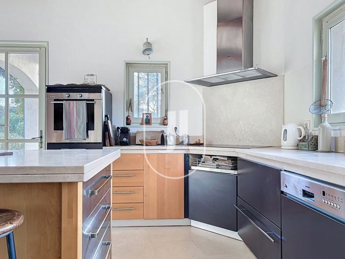 Image No.4-Maison de 3 chambres à vendre à Uzès