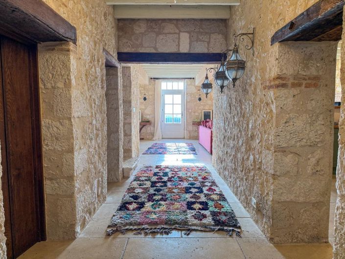 Image No.4-4 Bed House for sale