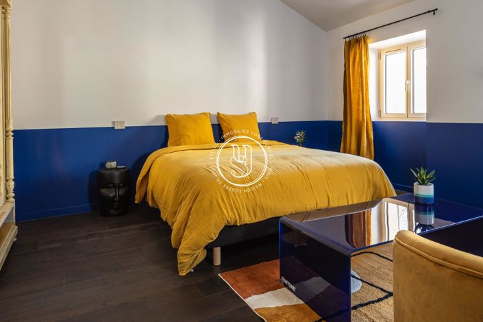 Image No.19-10 Bed House for sale