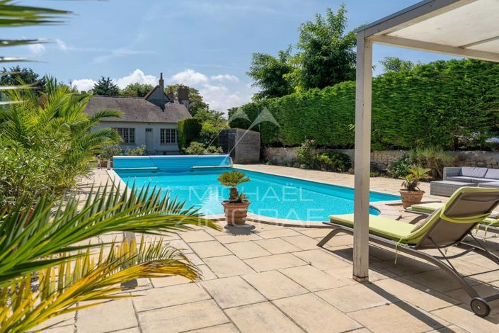 Image No.4-8 Bed House for sale