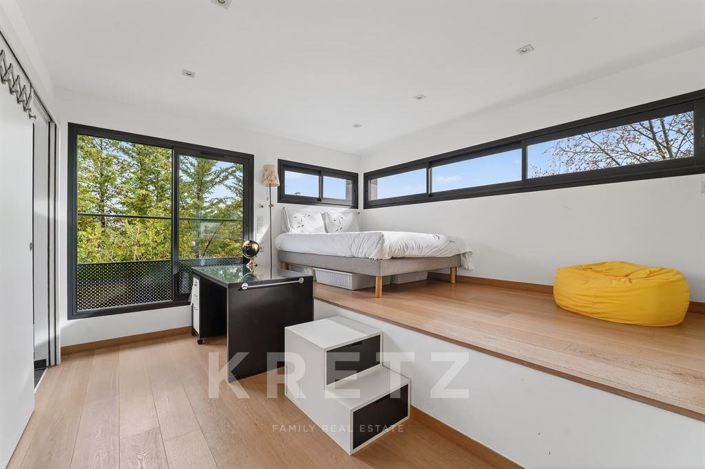 Image No.12-4 Bed House for sale