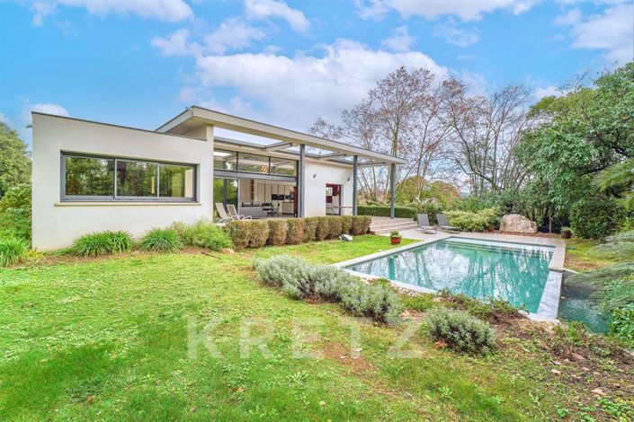 Image No.3-4 Bed House for sale