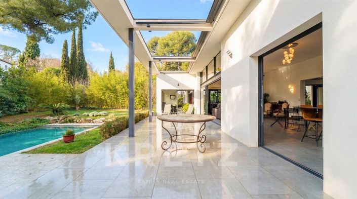 Image No.9-4 Bed House for sale