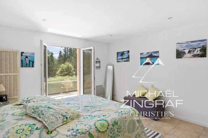 Image No.11-Maison de 4 chambres à vendre à Saint-Cézaire-sur-Siagne