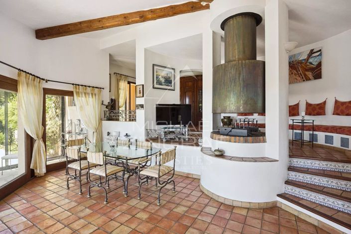 Image No.5-4 Bed House for sale