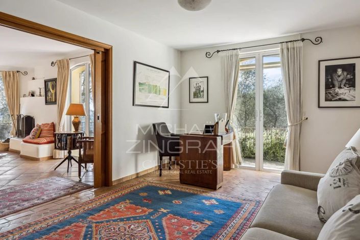 Image No.5-4 Bed House for sale