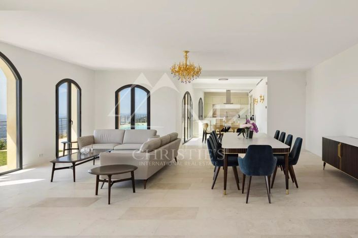 Image No.10-Maison de 6 chambres à vendre à Spéracèdes