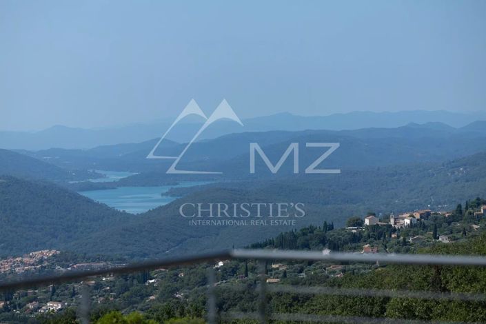 Image No.12-Maison de 6 chambres à vendre à Spéracèdes