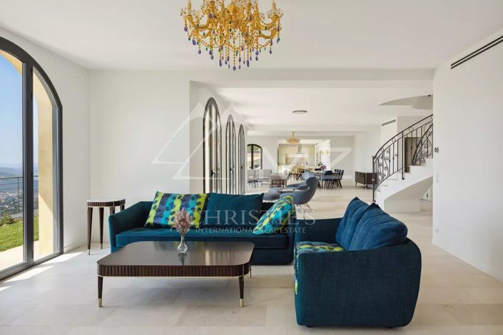 Image No.5-6 Bed House for sale