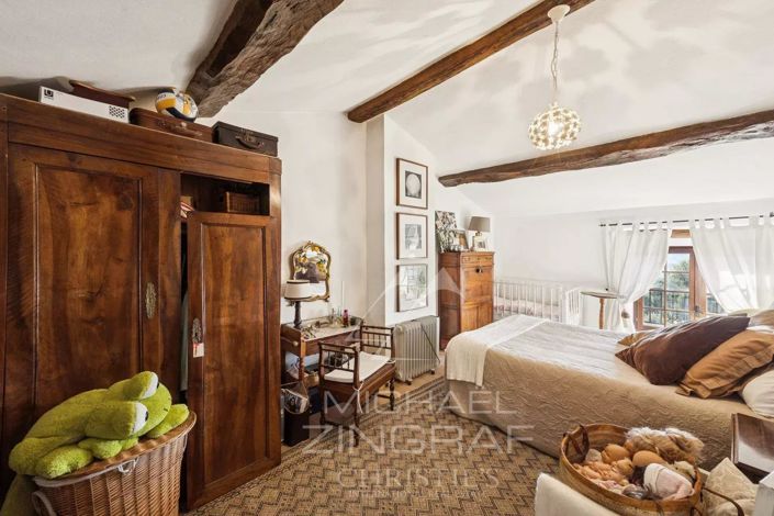 Image No.16-4 Bed House for sale