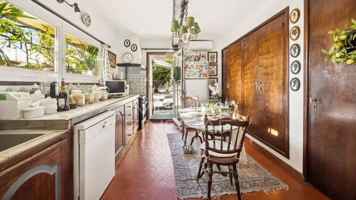 Image No.19-4 Bed House for sale