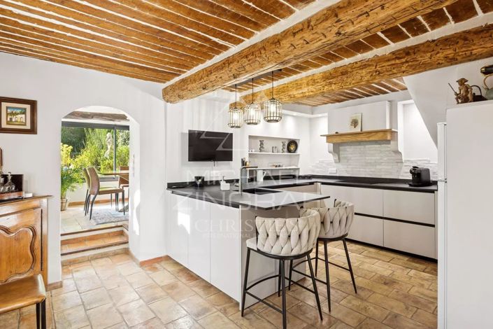 Image No.4-Maison de 4 chambres à vendre à Peymeinade