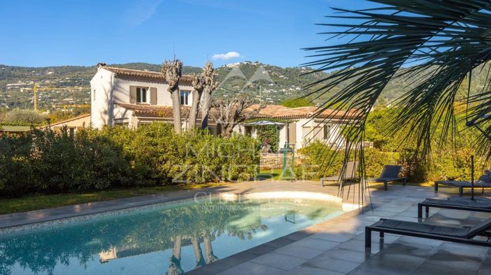 Image No.5-Maison de 7 chambres à vendre à Peymeinade