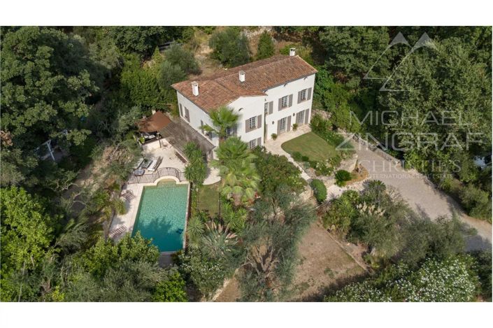 Image No.7-5 Bed House for sale