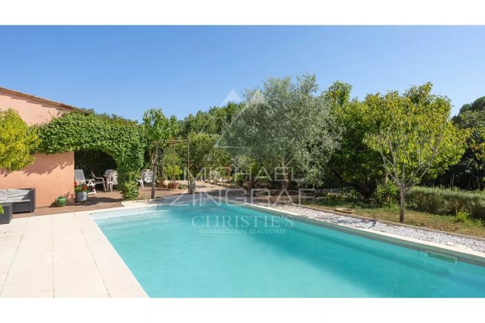 Image No.12-4 Bed House for sale