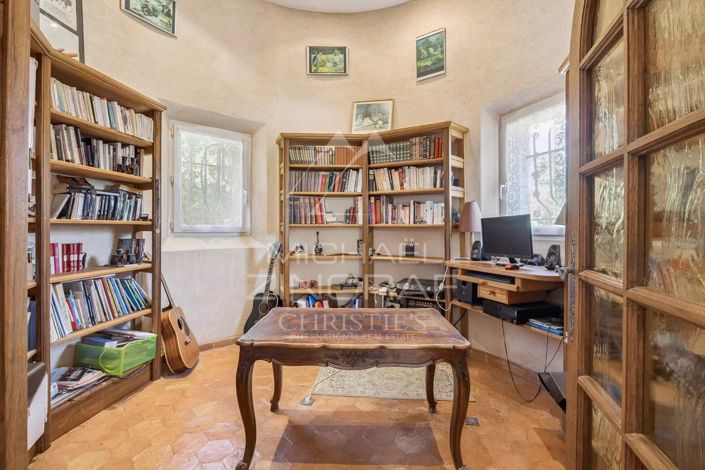 Image No.8-Maison de 4 chambres à vendre à Saint-Cézaire-sur-Siagne