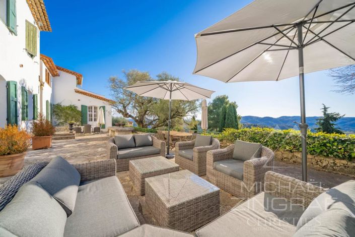 Image No.3-5 Bed House for sale