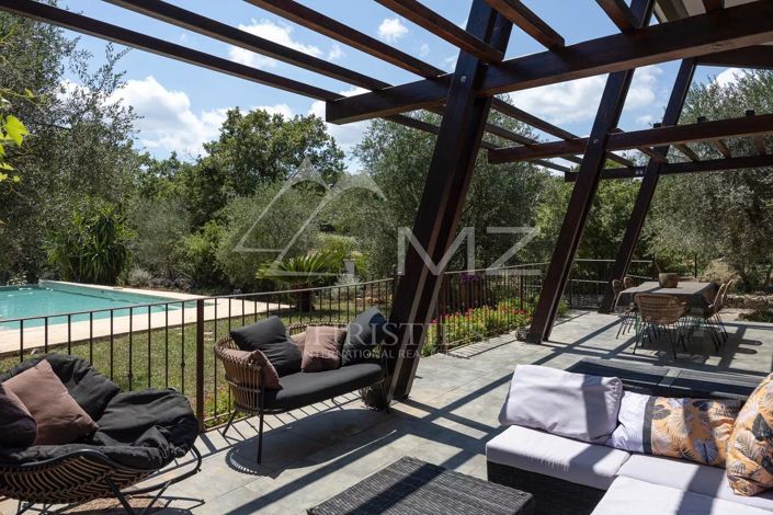 Image No.3-Maison de 4 chambres à vendre à Saint-Cézaire-sur-Siagne