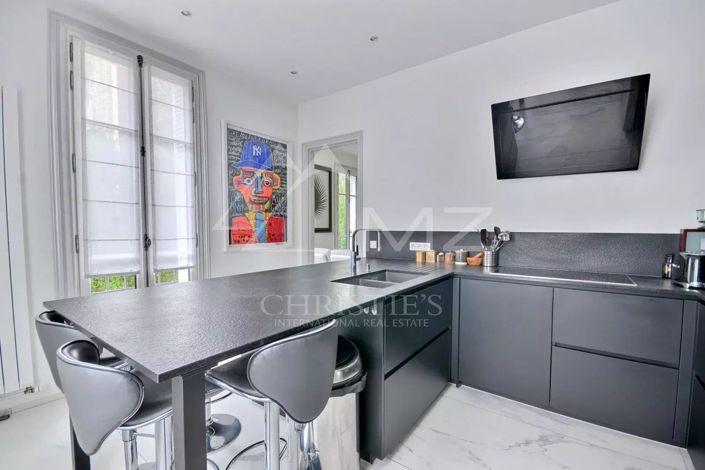 Image No.4-4 Bed House for sale