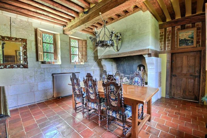 Image No.10-6 Bed House for sale