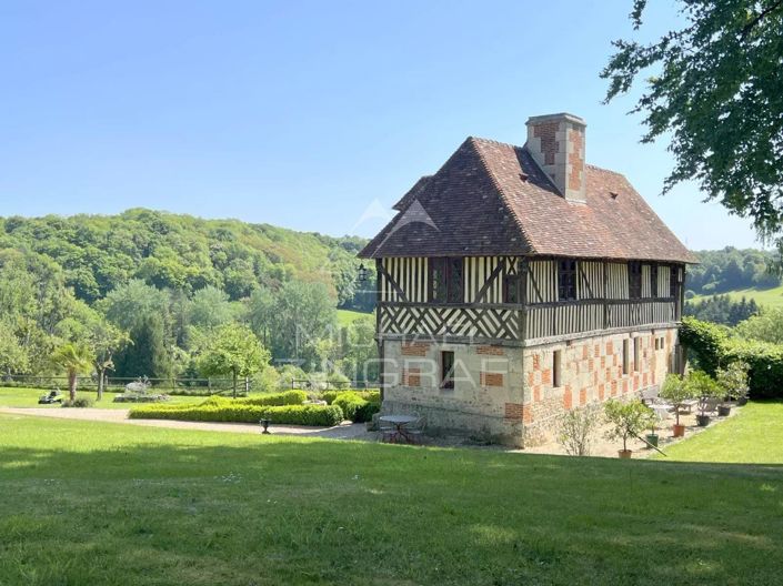 Image No.2-6 Bed House for sale