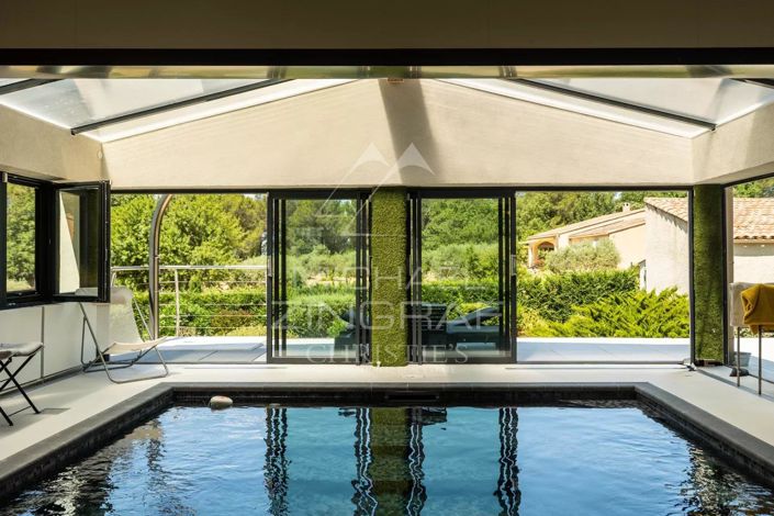 Image No.10-4 Bed House for sale