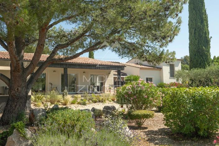 Image No.12-4 Bed House for sale