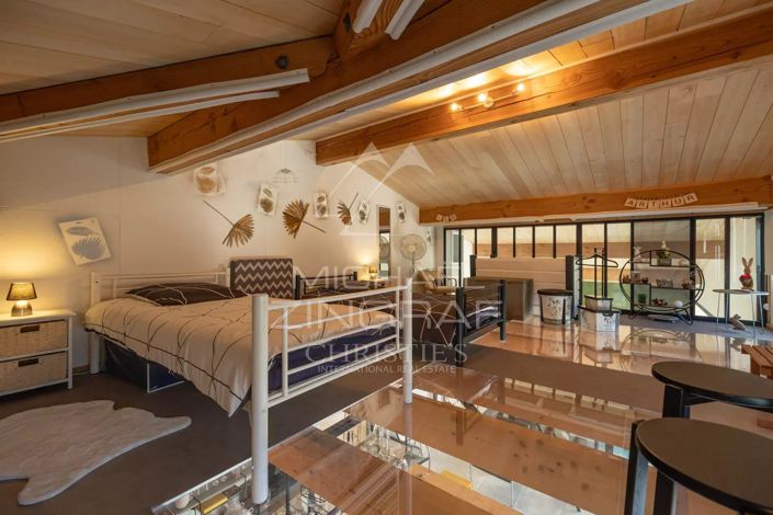 Image No.9-4 Bed House for sale