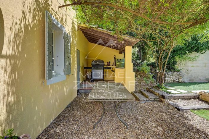 Image No.5-5 Bed House for sale