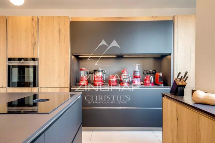 Image No.5-Apartment for sale