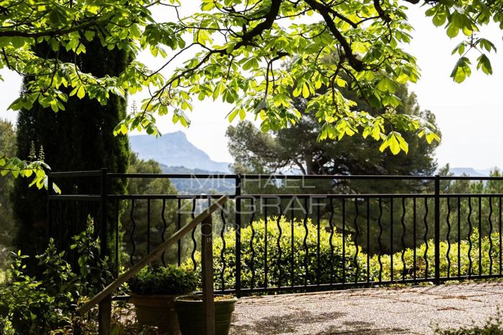 Image No.15-4 Bed House for sale