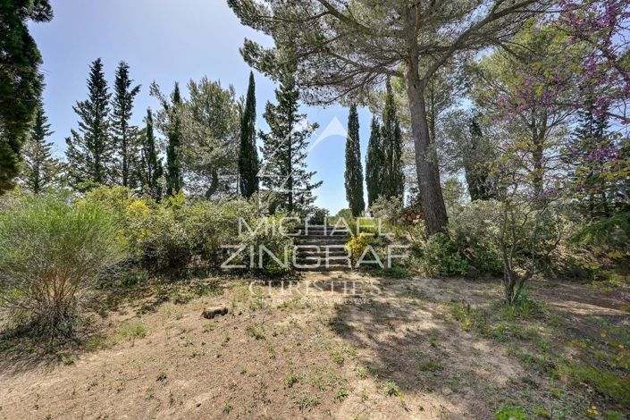 Image No.22-4 Bed House for sale