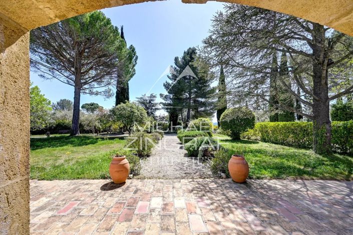 Image No.28-4 Bed House for sale