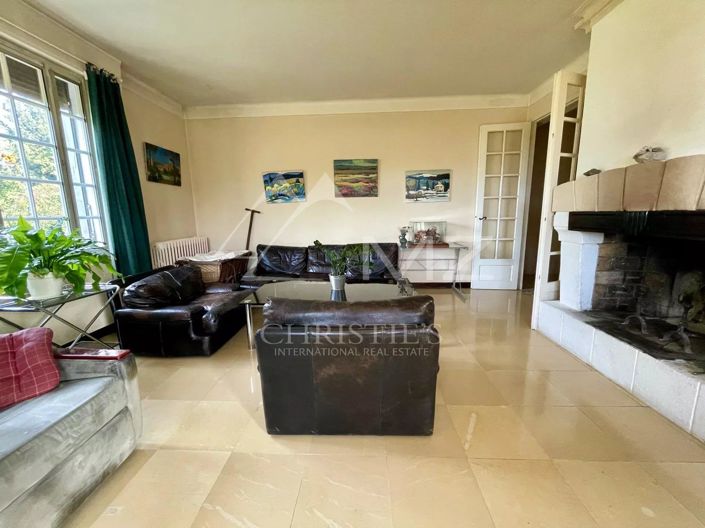 Image No.15-3 Bed House for sale