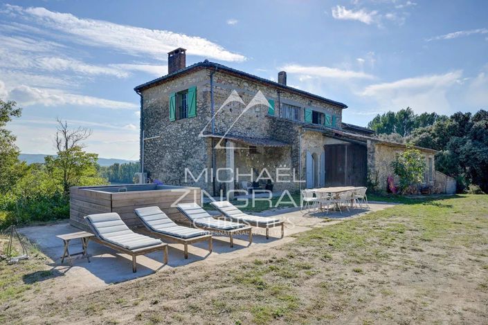 Image No.4-7 Bed House for sale