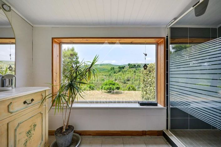 Image No.14-4 Bed House for sale