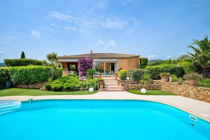 Image No.21-4 Bed House for sale