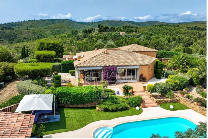 Image No.24-4 Bed House for sale