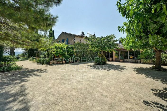 Image No.17-7 Bed House for sale