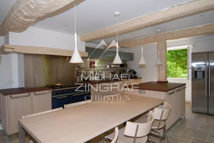 Image No.21-5 Bed House for sale