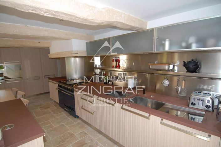 Image No.27-5 Bed House for sale