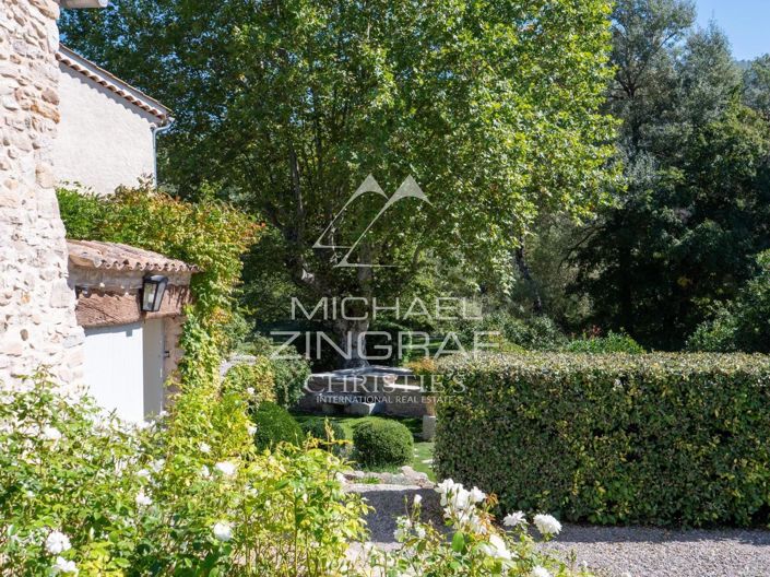 Image No.39-5 Bed House for sale